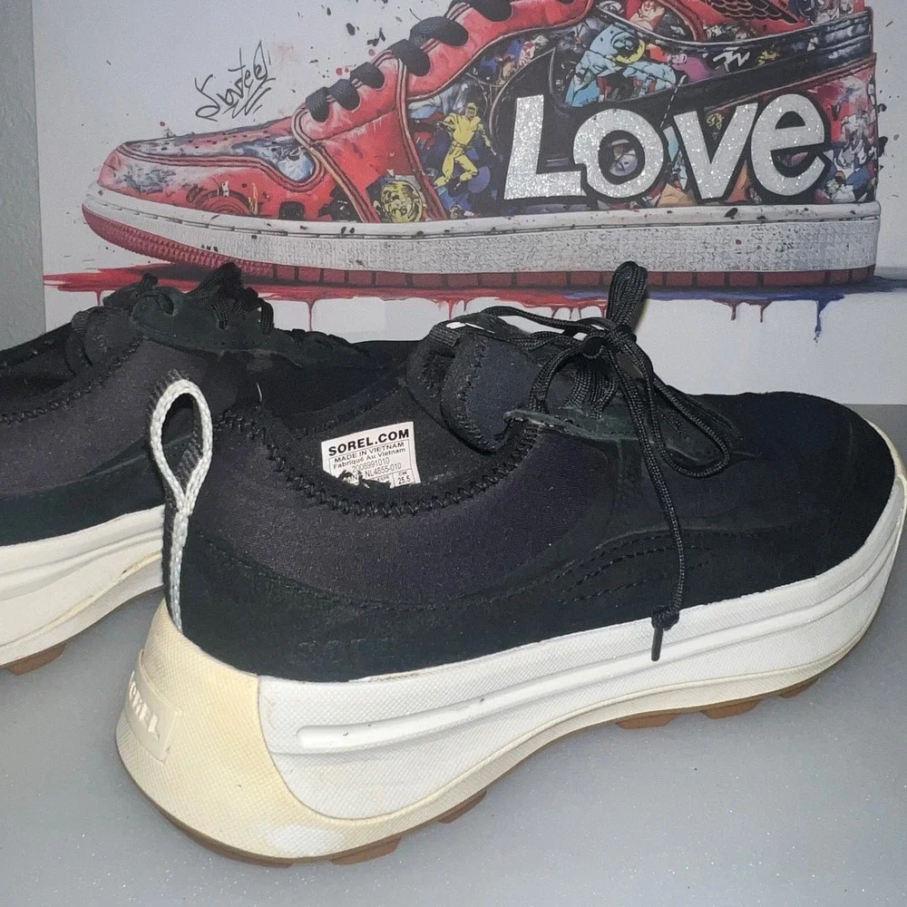 Sorel Kinetic Breakthru Tech Lace Womens 8.5 Black Good Platform Sneaker NL4855